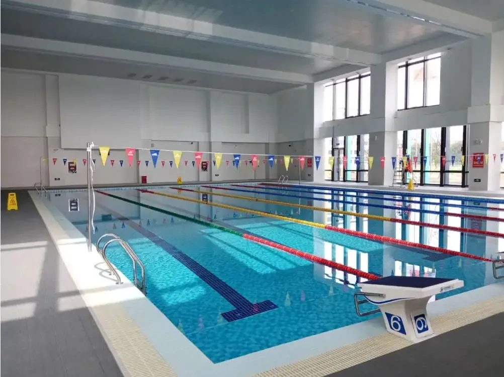 Pool Light Fixture Options