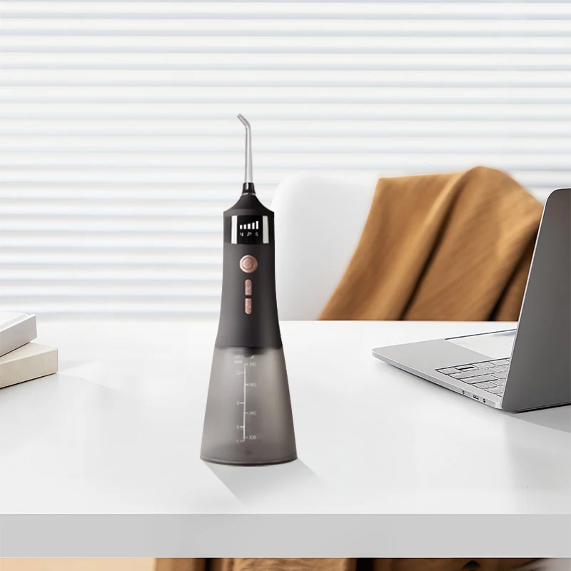 LP251 Cordless Portable UVC Oral Irrigator view 6