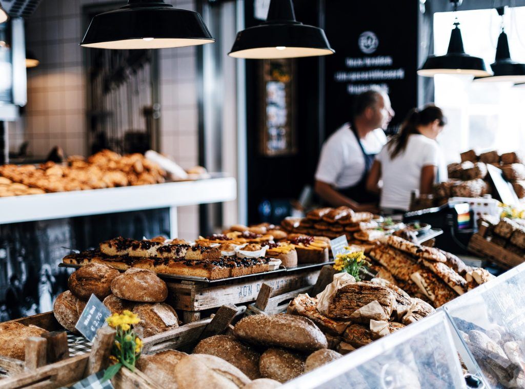 Bakery equipment: deck ovens, dough mixers and proofers