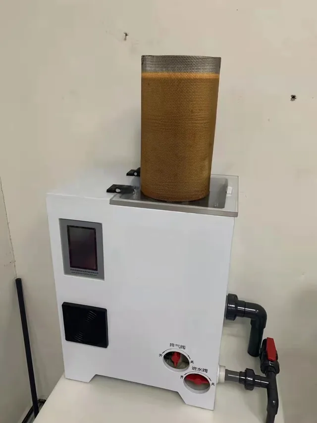 Gold Electrowinning Machine For Carbon Desorption And Cyanide Leach Solution in use