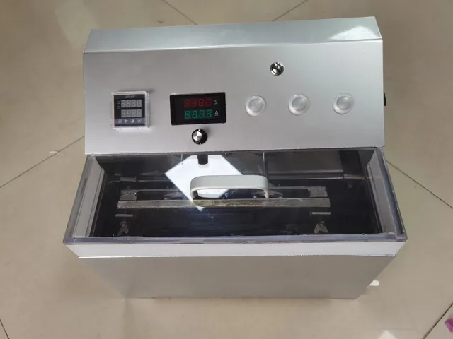14k 18k 22k Gold Jewelry Electropolishing Machine in operation