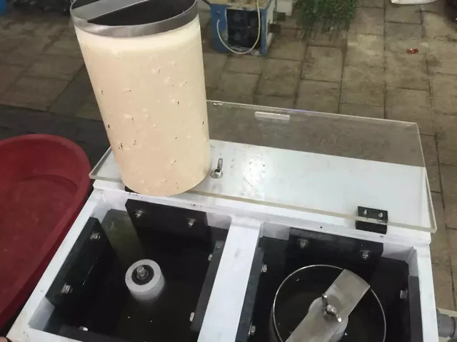 Silver Electrolytic Recovery Machine For Silver Plating Solution in use