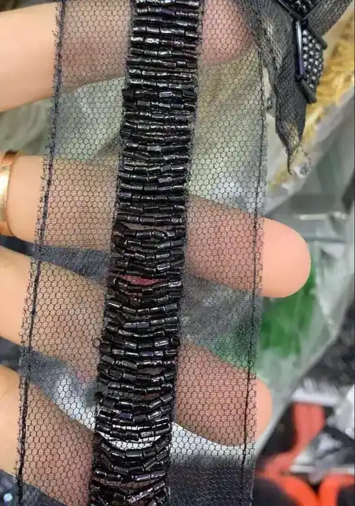 Glass Beads Lace 7# supplied by Al Musa Trading