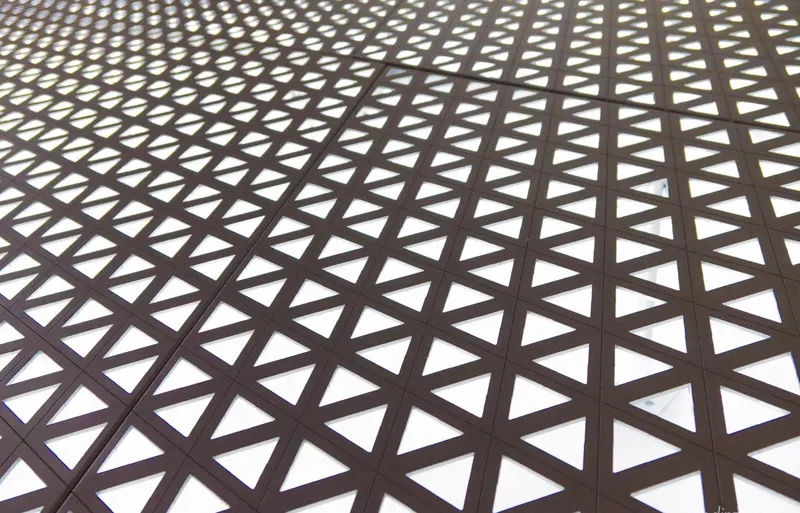 AA6063 Material Perforated Aluminum Building Decorative Sheet for Fence Cladding — Foshan Qi Aluminum Decorative Materials Co., Ltd