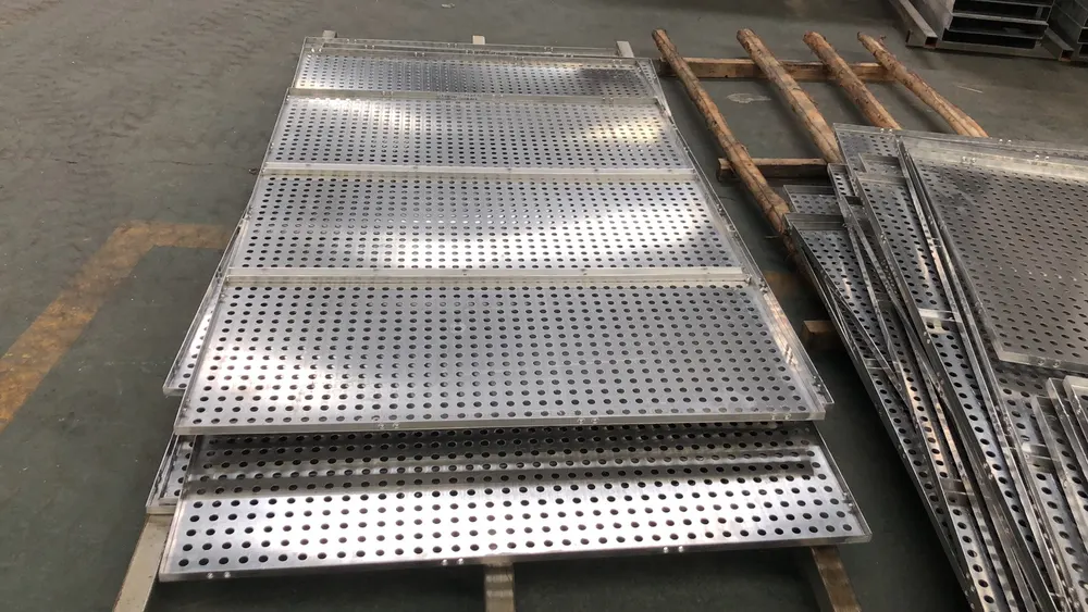 Laser Cut Aluminum Exterior Wall Perforated Aluminum Sheet &mdash; Foshan Qi Aluminum Decorative Materials Co., Ltd