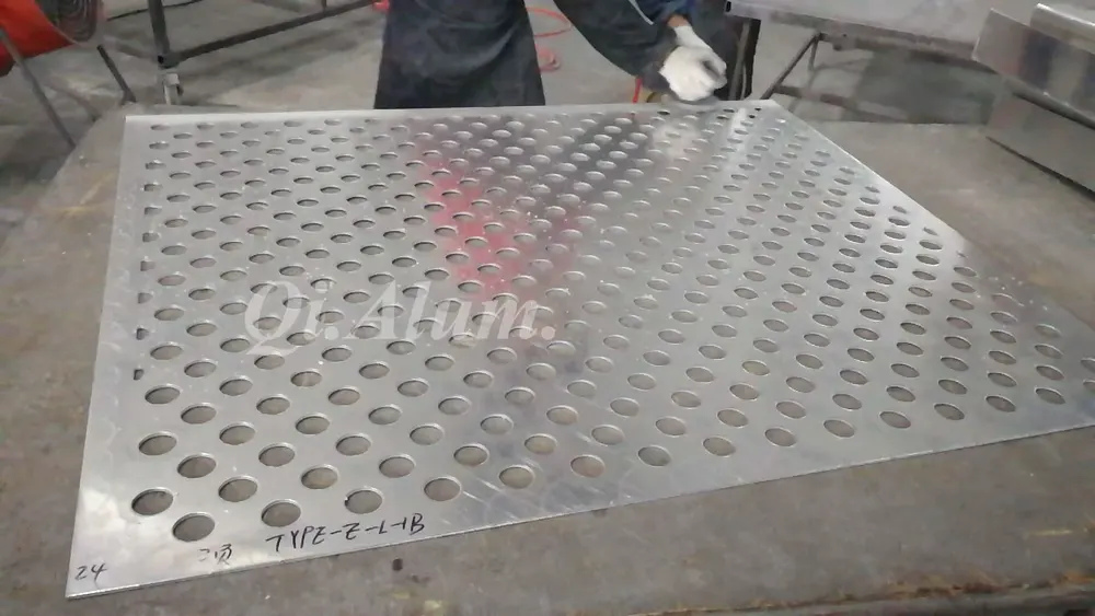 Exterior decorative building aluminium perforated facade panel — Foshan Qi Aluminum Decorative Materials Co., Ltd