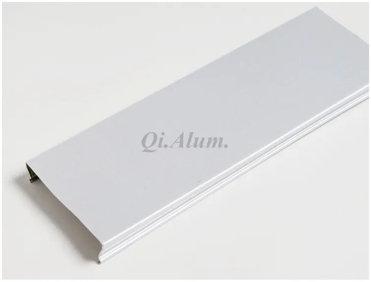 AA1100 Aluminum Mashrabiya Perforated Decorative Panel — Foshan Qi Aluminum Decorative Materials Co., Ltd