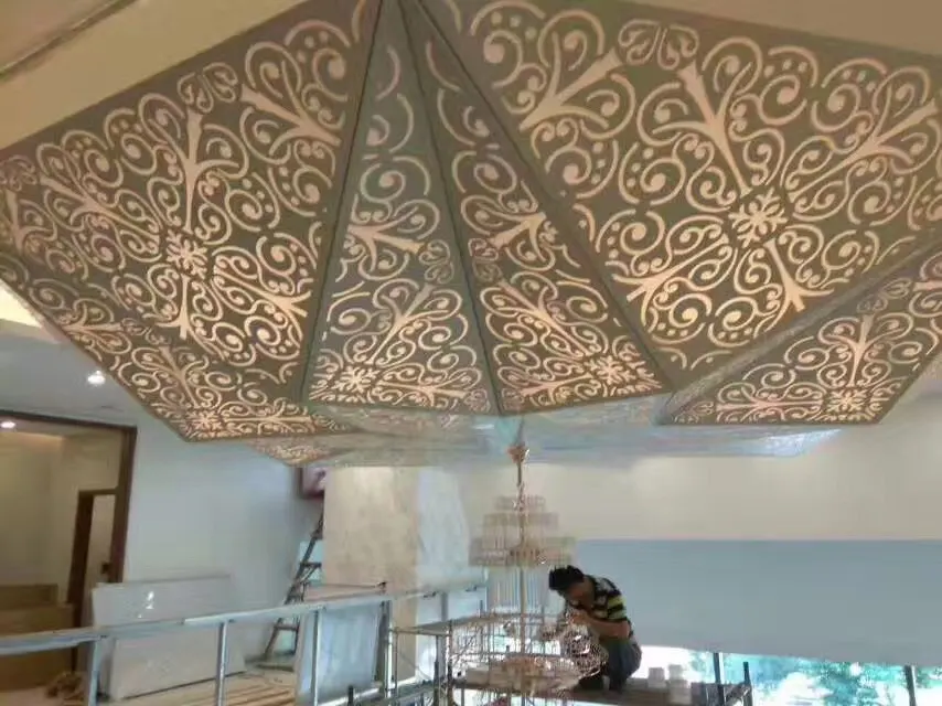 Exterior PPG Paint Hollow-out perforated decorative panel — Foshan Qi Aluminum Decorative Materials Co., Ltd