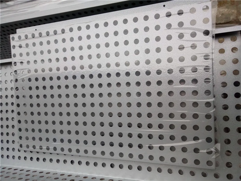China Metal Punching Curtain Wall Cladding Perforated Decorative Panel — Foshan Qi Aluminum Decorative Materials Co., Ltd
