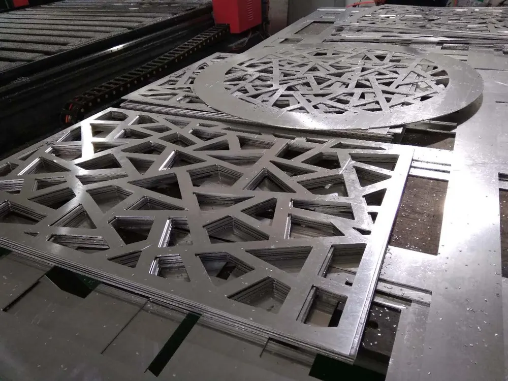 aluminum perforated wire mesh screen panels factory price — Foshan Qi Aluminum Decorative Materials Co., Ltd