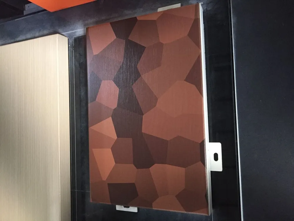 Solid Color Aluminum Composite Panel With Unbroken Core And PVDF Coating For Wall Facade Cladding — Foshan Qi Aluminum Decorative Materials Co., Ltd