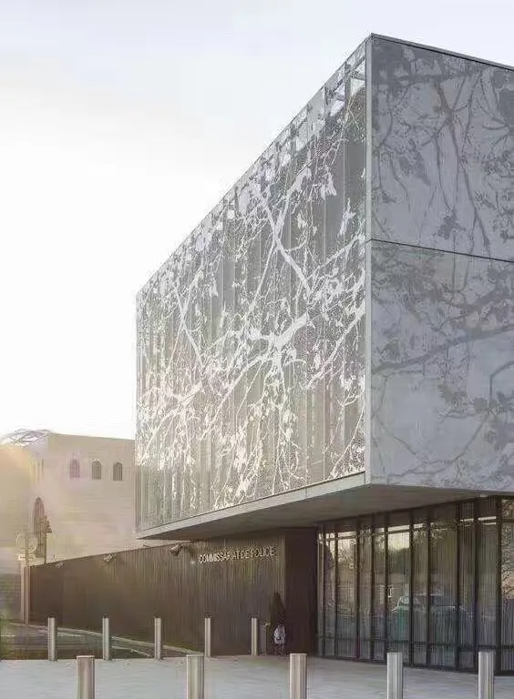 Aluminium Powder coated facade decorative panels — Foshan Qi Aluminum Decorative Materials Co., Ltd
