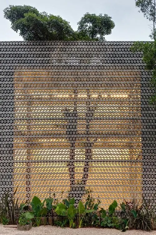 Hotsell Decorative Aluminum Expanded Metal Mesh Panels — Foshan Qi Aluminum Decorative Materials Co., Ltd