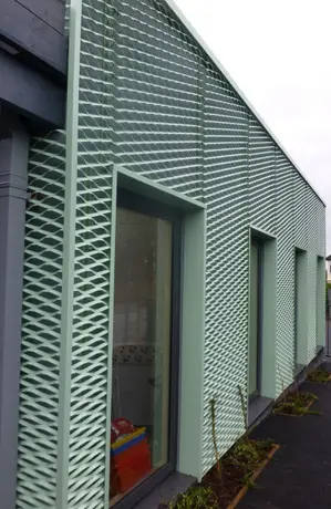 Mill Finish Aluminum decorative mesh panels exterior perforated panel view 3
