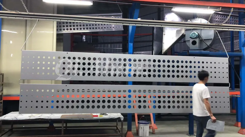 AA3003 Customized Perforated Panel Aluminium Cladding 3D Wall Panel — Foshan Qi Aluminum Decorative Materials Co., Ltd