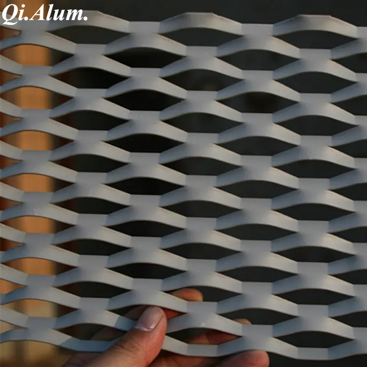 Supply Aluminum Mesh Ceiling Stretch Mesh Ceiling Aluminum Mesh Manufacturers — Foshan Qi Aluminum Decorative Materials Co., Ltd