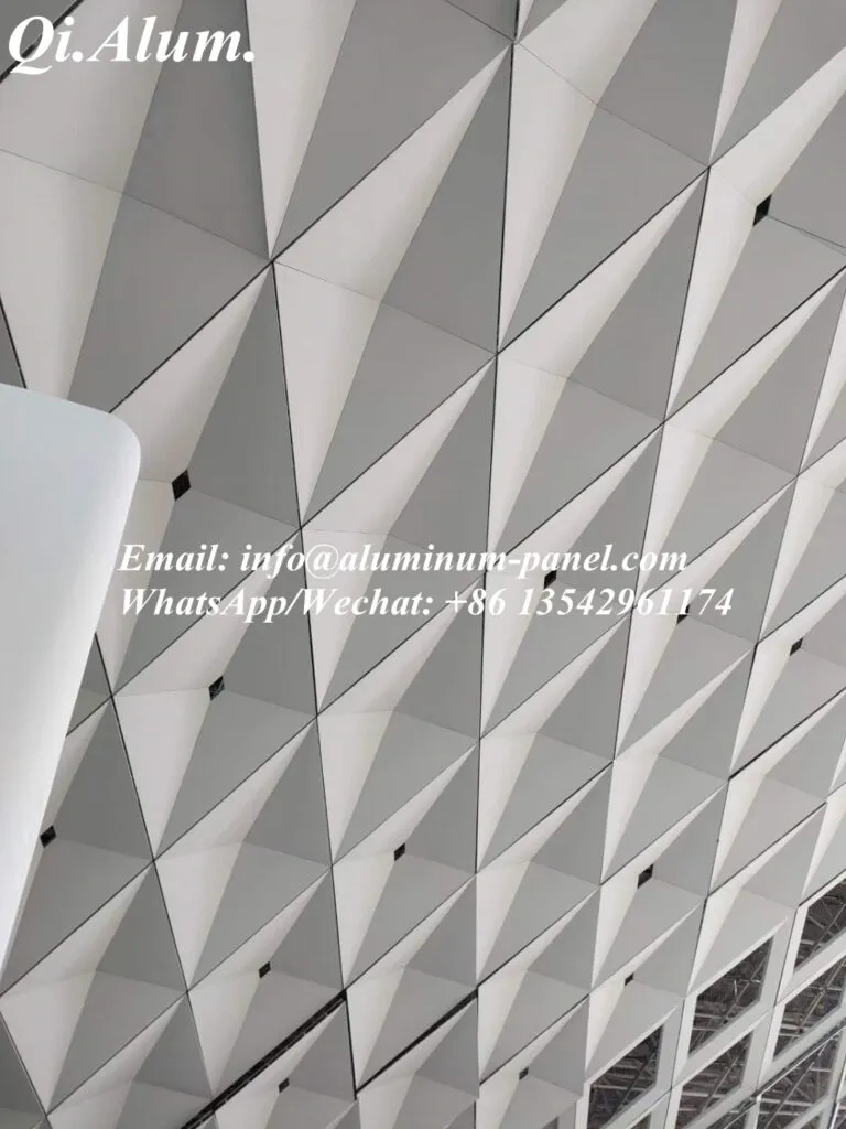 Advantages of fluorocarbon aluminum veneer over paint