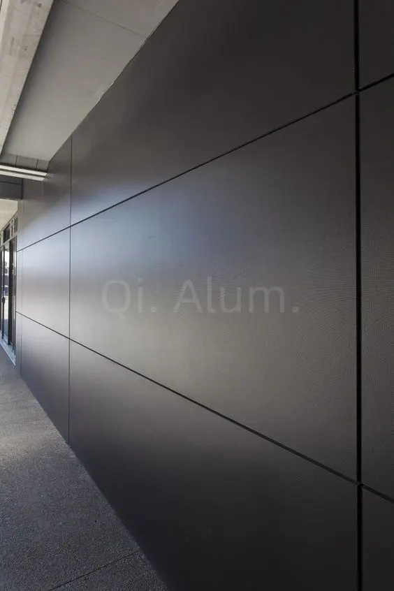Solid metal facade aluminium cladding panel for building metal screen — Foshan Qi Aluminum Decorative Materials Co., Ltd