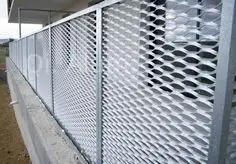 Hole size 3x6mm Aluminum expanded metal mesh for rain leaf Gutter guard view 6