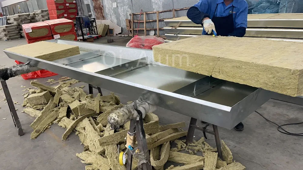 Lightweigh curtain facade wall of GI /aluminum backpan with convenient and quick construction — Foshan Qi Aluminum Decorative Materials Co., Ltd