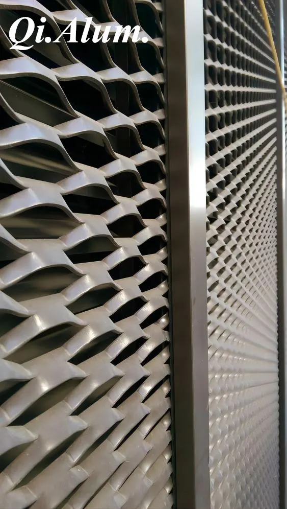 Expanded Metal Mesh Aluminum Screen Panels Wall Cladding — Foshan Qi Aluminum Decorative Materials Co., Ltd