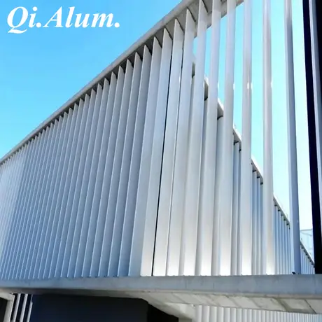 Vertically Perforated Sunscreen Extrusion Aluminium Louver Facade for Building Facades