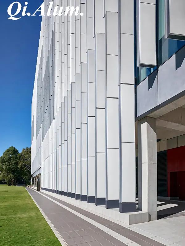 Aluminum Cladding Facade Wall Customized Decorative Panel used as Building Curtain wall — Foshan Qi Aluminum Decorative Materials Co., Ltd