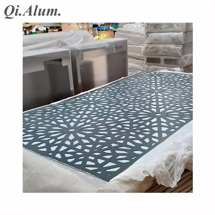 Aluminium Screen Windows decoration panels as Privacy metal panel — Foshan Qi Aluminum Decorative Materials Co., Ltd