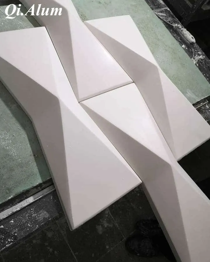 Differences among Aluminum Single – layer Panels, Aluminum Composite Panels, and Aluminum Ceiling Panels — Foshan Qi Aluminum Decorative Materials Co., Ltd