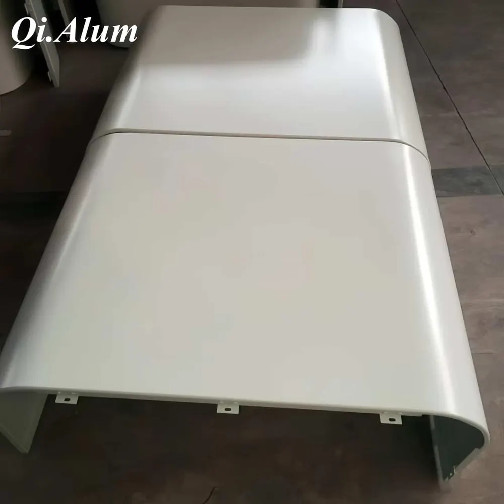Aluminum Hyperbolic Panels: Next-Gen Curved Cladding for Futuristic Architecture — Foshan Qi Aluminum Decorative Materials Co., Ltd