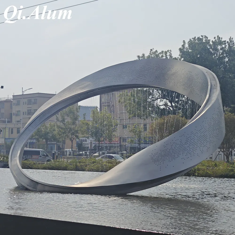 Double-Curved Aluminum Panels: The Future of Architectural Innovation — Foshan Qi Aluminum Decorative Materials Co., Ltd