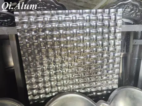 Embossed Diamond Mesh Aluminum Panels: Beauty Meets Functionality