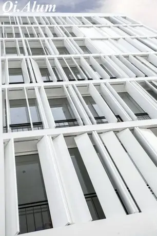 Aluminum Louver Facades: The Smart Choice for Modern Architecture