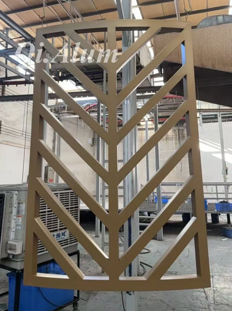 aluminum solid panel fence, solid aluminum wall panel, aluminum perforated sheet metal, aluminum ceiling tiles, aluminum ceiling grid, aluminum alloy ceiling, aluminum mashrabiya screens,punching aluminum sheet