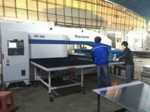 aluminum solid panel fence, solid aluminum wall panel, aluminum perforated sheet metal, aluminum ceiling tiles, aluminum ceiling grid, aluminum alloy ceiling, aluminum mashrabiya screens,punching aluminum sheet