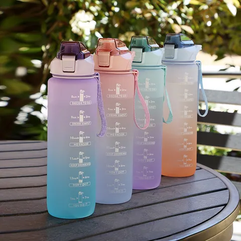 Plastic sport water bottle — Plastic Water Bottle from Ami Houseware photo 4