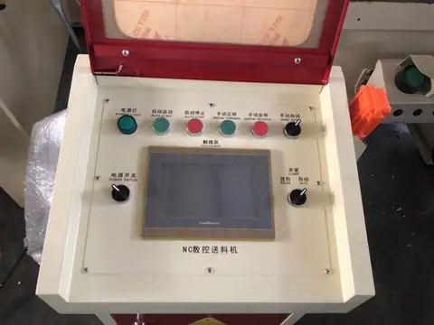 GM Series 200-600Tons guide plate type hydraulic press punching machine — detail 4