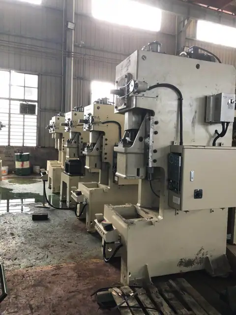 GF Series 5-65Tons guide plate type hydraulic pressing machine