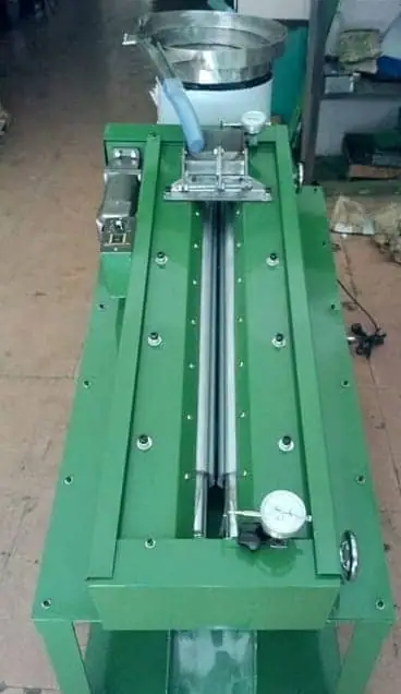 Spring washer and screws sorting machine