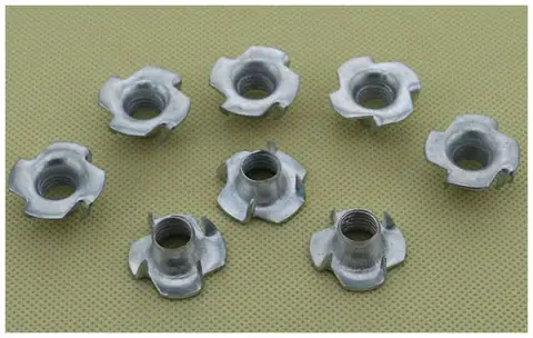 T shape Four-jawed furniture nut nut forging machine — detail 2