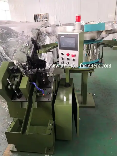 Self Tapping Screw Making Machine