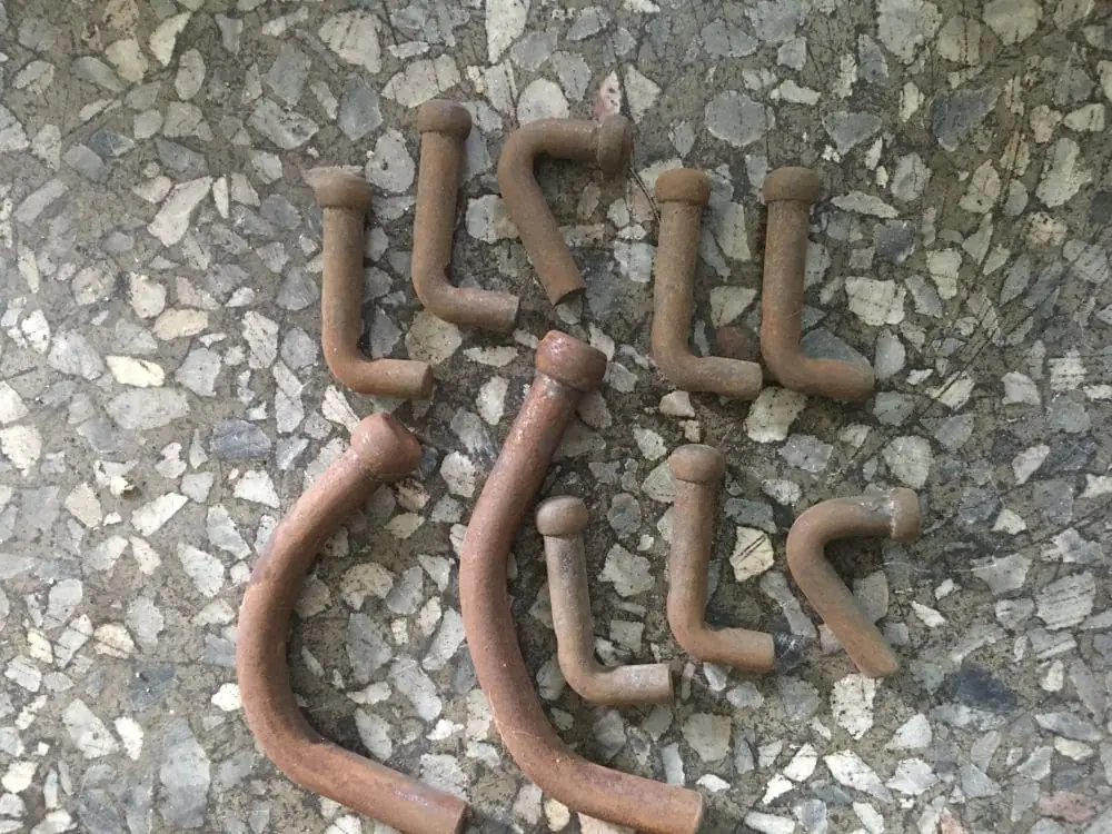 Head formed parts of wire forming production machine with heading function