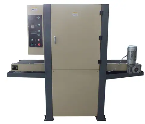 Flat surface deburring machine
