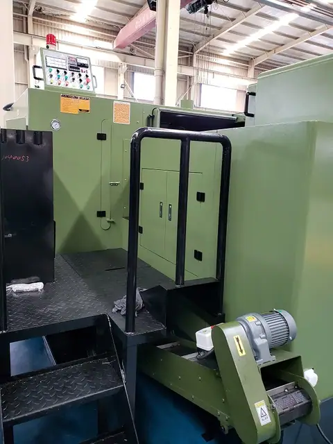 Hammer bolt T screw cold forging machine
