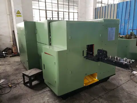 Ball head joint hexagon screw cold forging machine