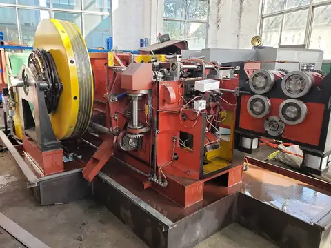 Two die two blows high speed expansion sleeve anchor bolt cold forging machine