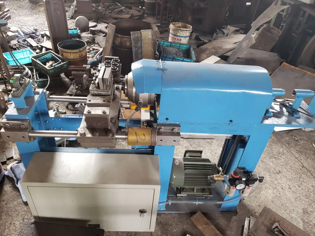 Inner hole 3-5mm Single lock spring washer coiling machine
