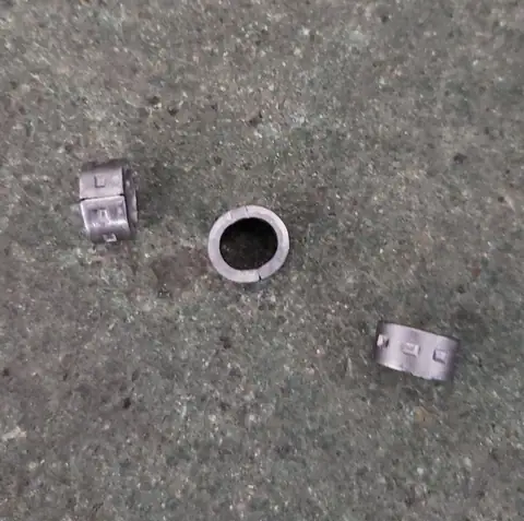 Thick anti slip ring sheet metal progressive forming with dot print