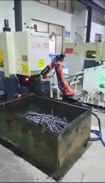 Horizontal forging stations bolt hot heading machine with manipulator transfer