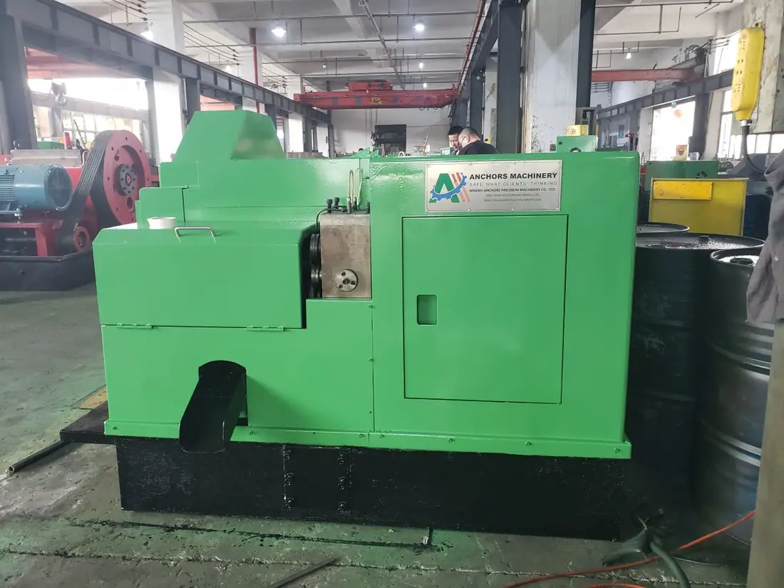 Butterfly wingnut high speed forging machine